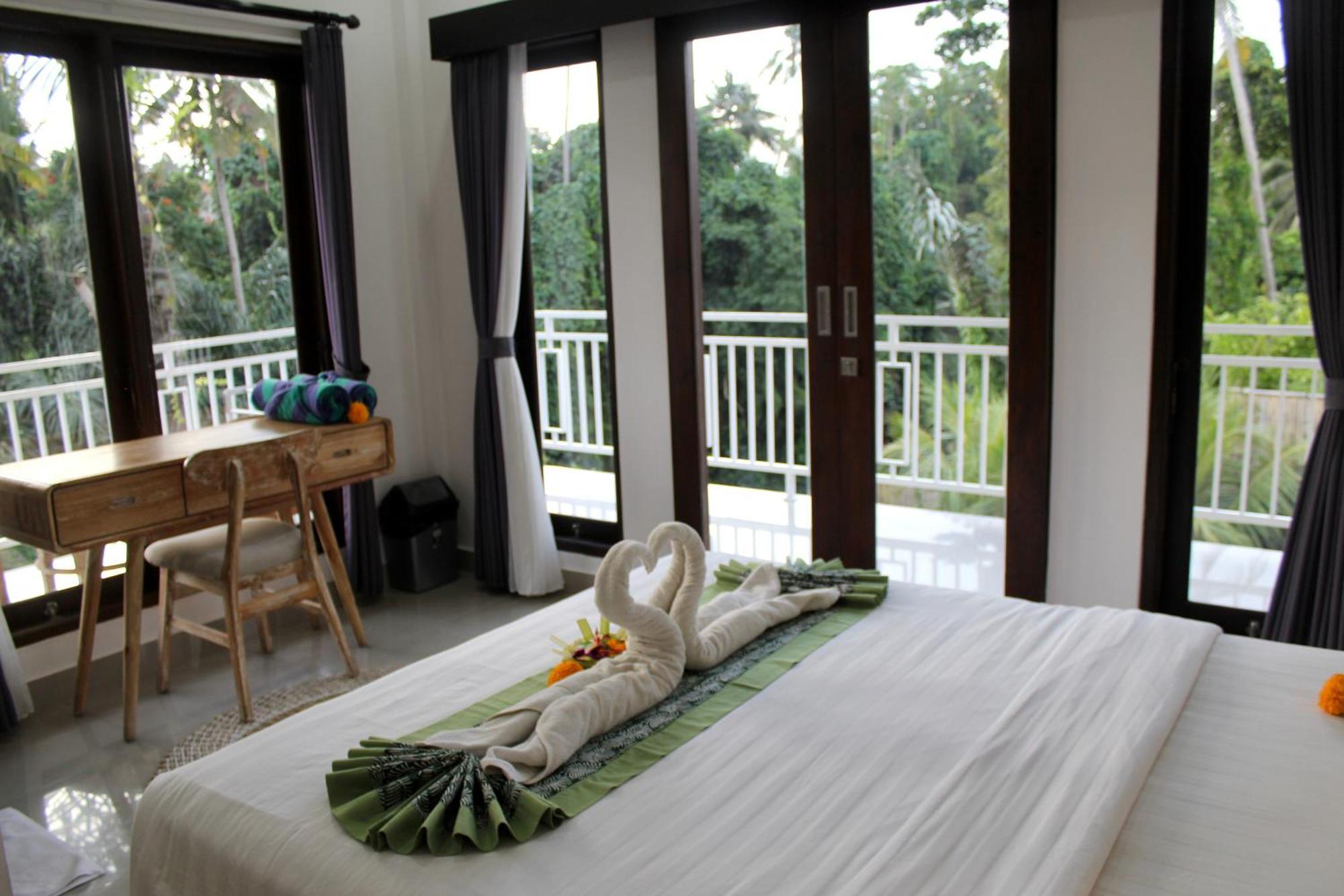 Hanaka Riverside Ubud Esterno foto