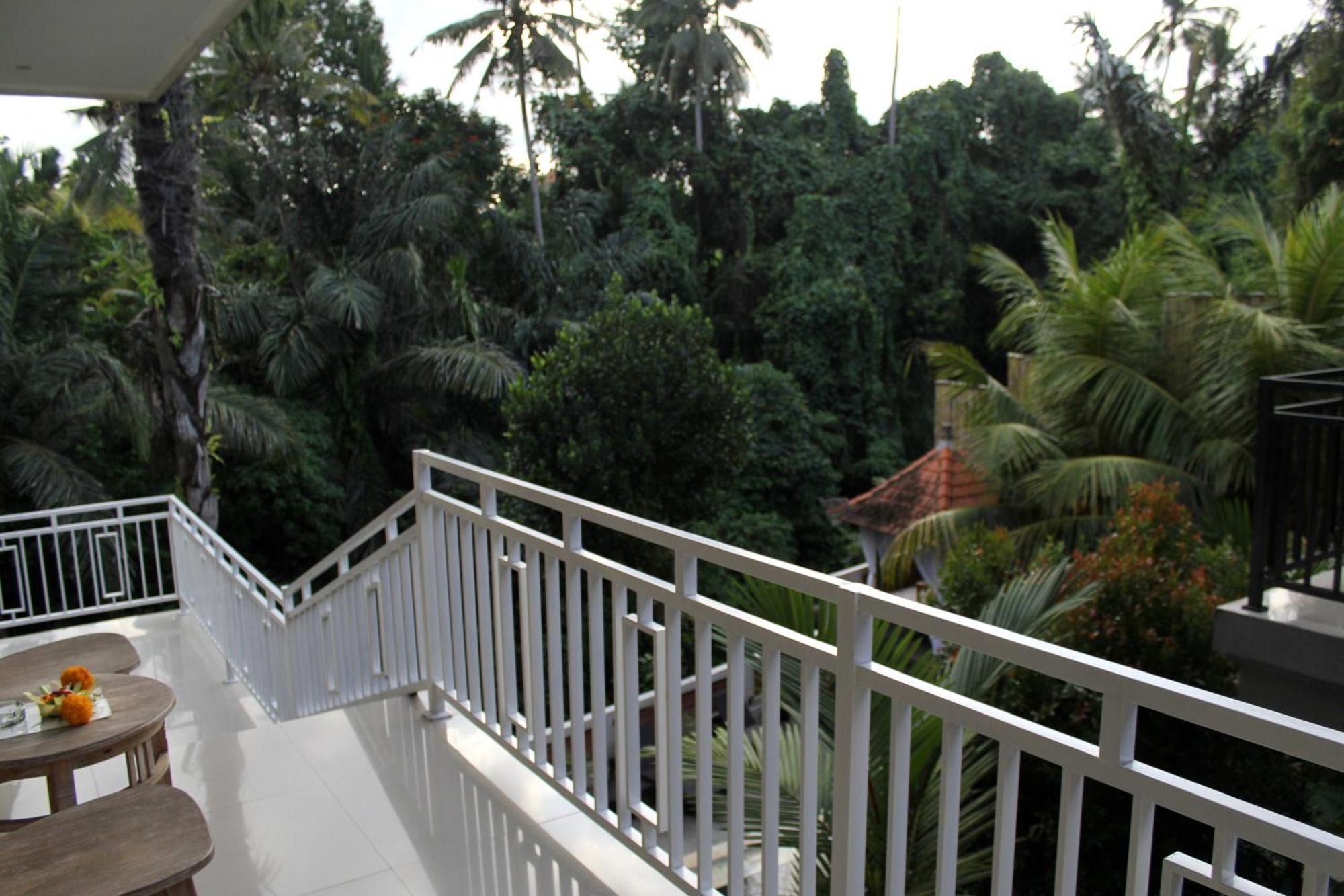 Hanaka Riverside Ubud Esterno foto